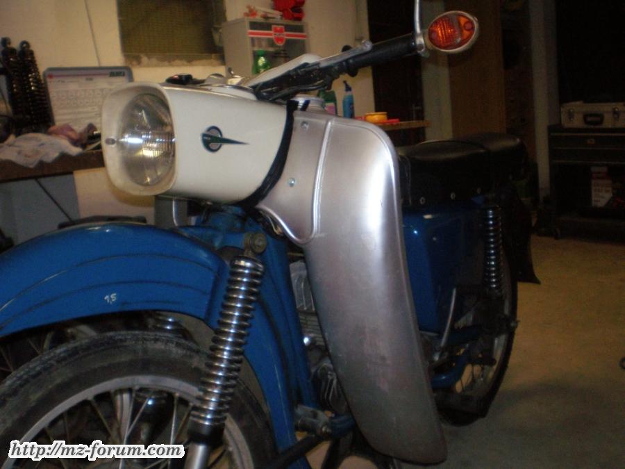 ES 125/1 BJ.71 mit Knieblechen