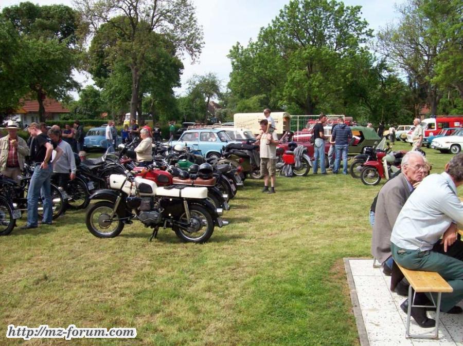 Neurätz im Mai 2009.