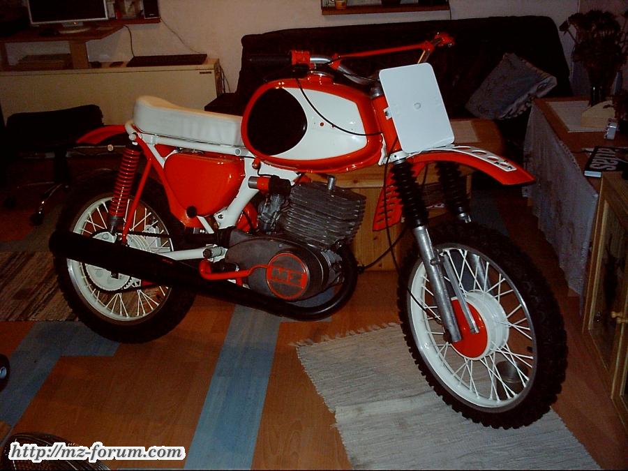 MZ 250 Cross-Umbau-Restauriert