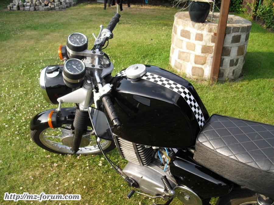 Mz Papa´s Moped 006.