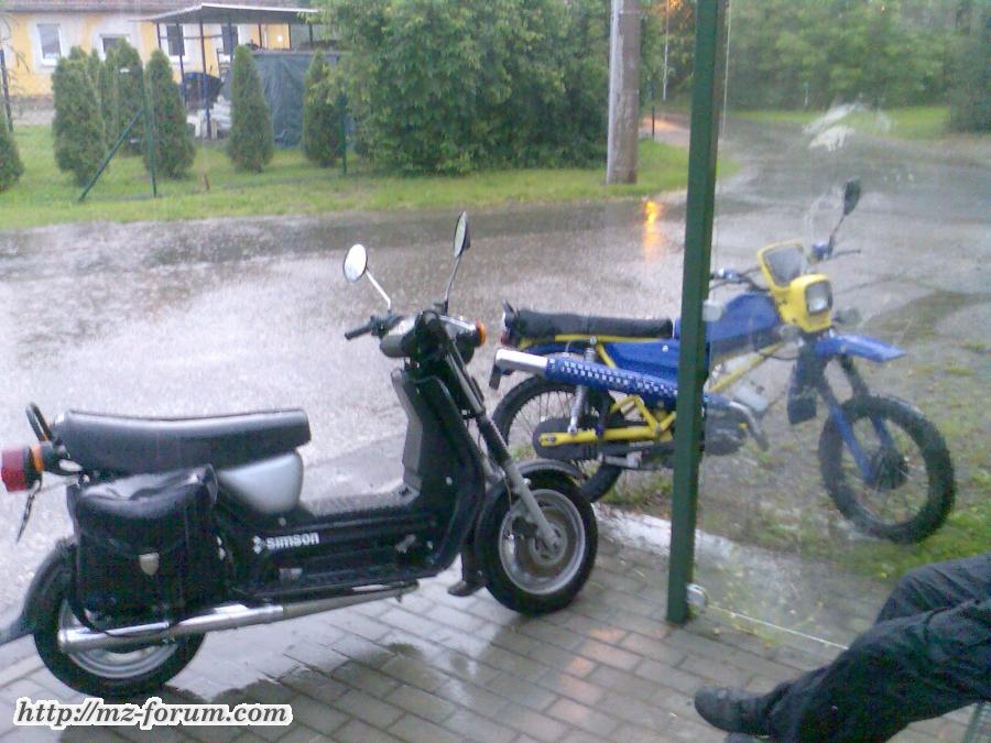 kleine Pause wegen Platzregen