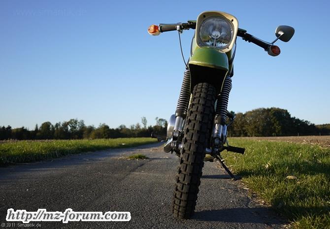 mz-es250-oldtimer-motorrad-04