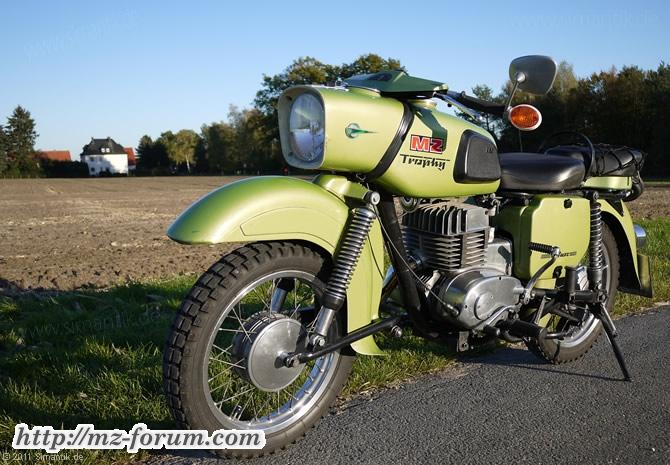 mz-es250-oldtimer-motorrad-02