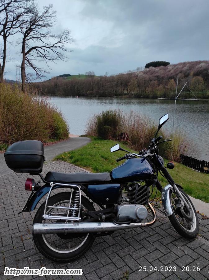 MZ ETZ 250/S unterwegs im Sauerland (HSK)