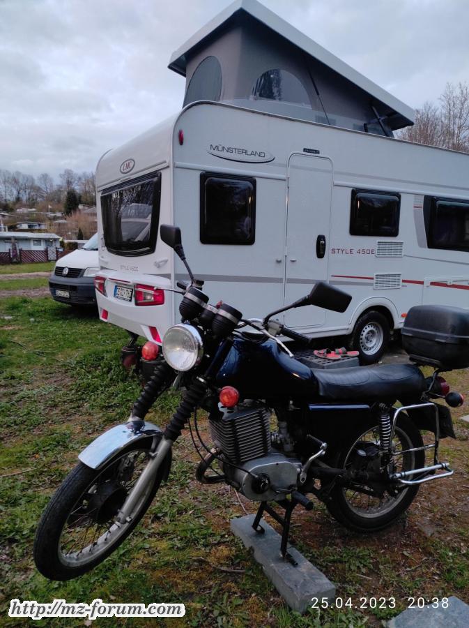 MZ ETZ 250/S unterwegs im Sauerland (HSK)