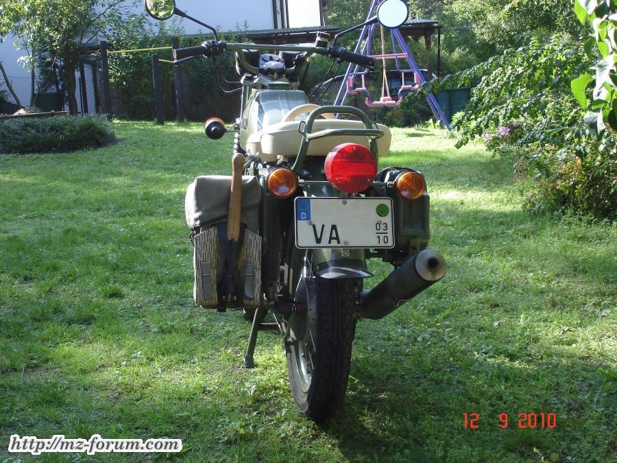 ETZ A hinten
