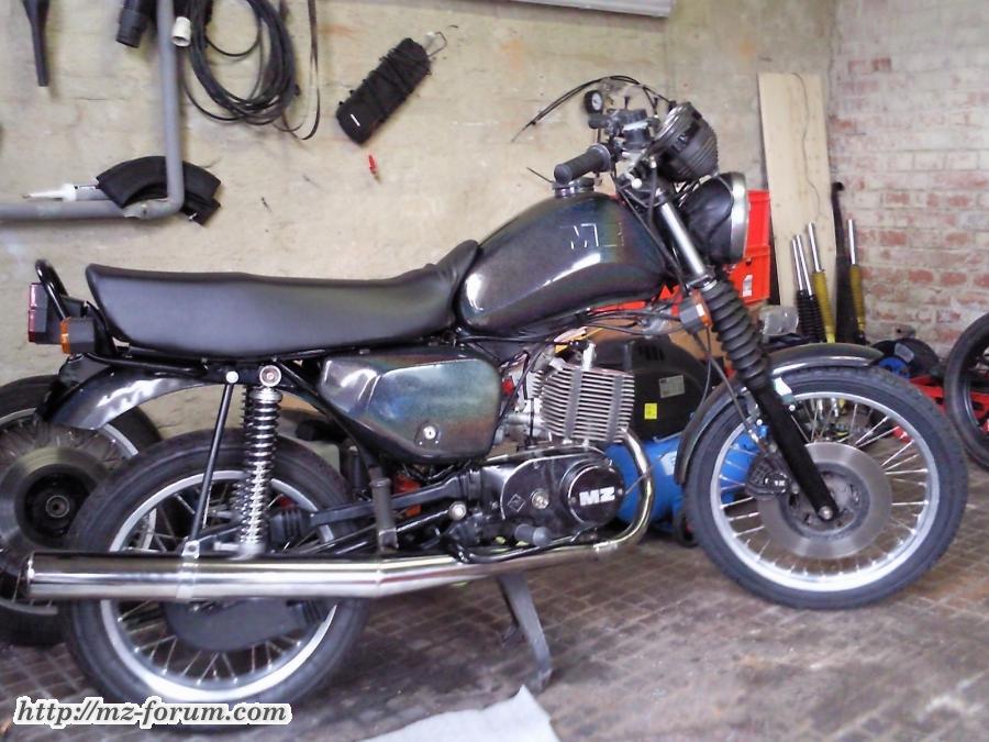 Etz 150 fast fertig 1