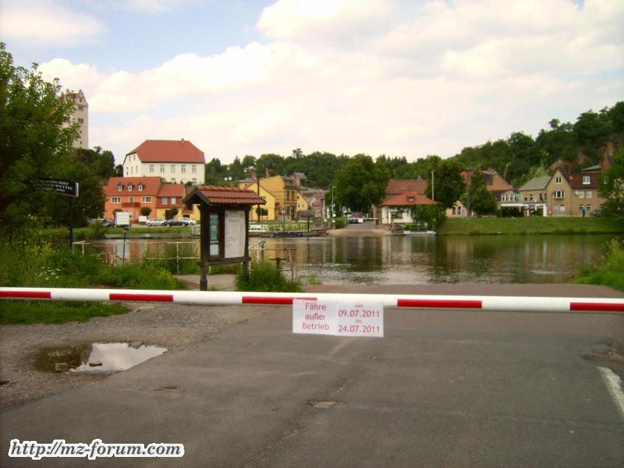 Können Motorräder schwimmen ????