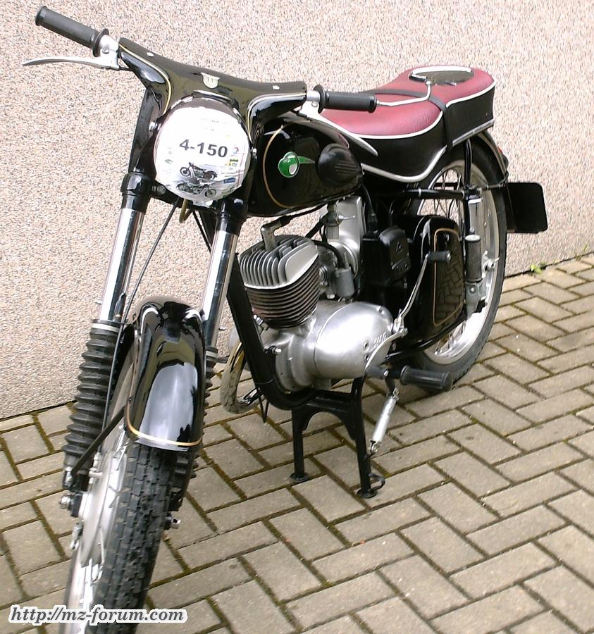RT 125/3