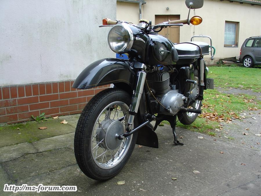 Meine alte Dame ES 175-1