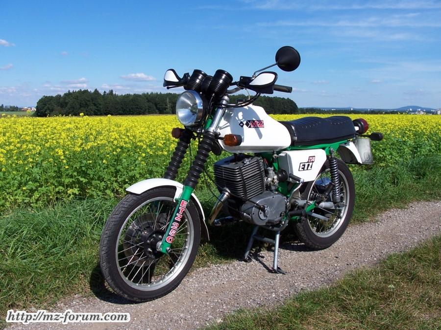 MZ ETZ 250 EVO RF (Bild2)