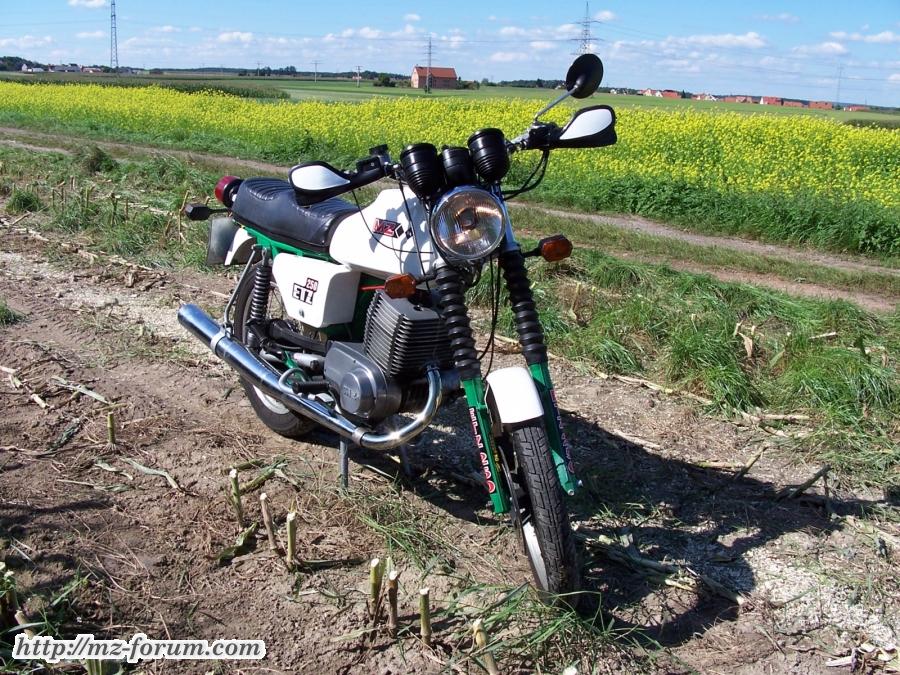 MZ ETZ 250 EVO RF (Bild1)