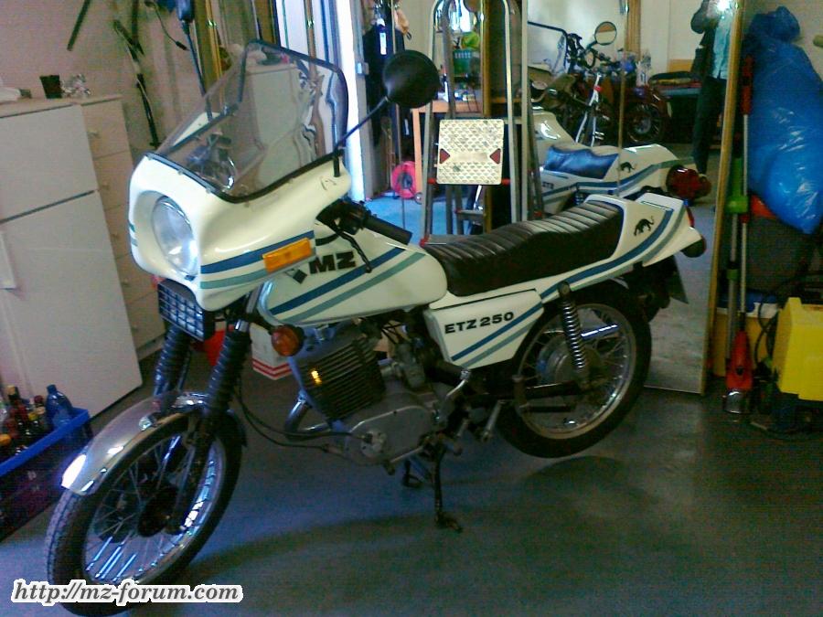 MZ 250 ETZ (2)