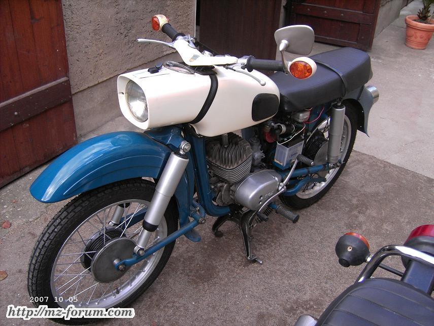 ES 150/1
