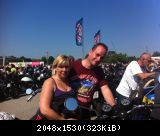 Am Parkplatz: eine MZ unter 4358 Bikes...