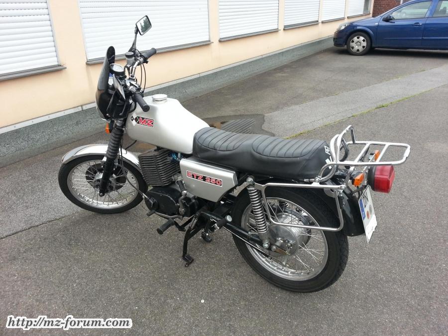 ETZ 250 silber