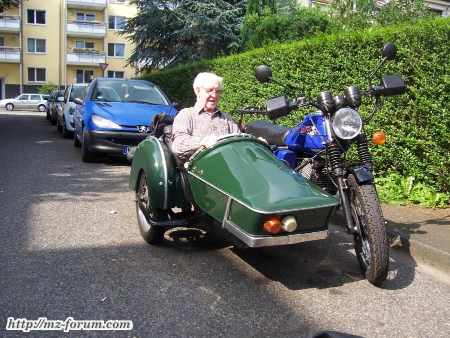 95 jähriger Beifahrer