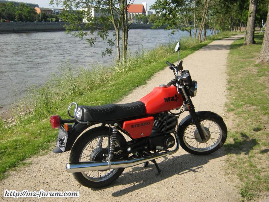 B3
