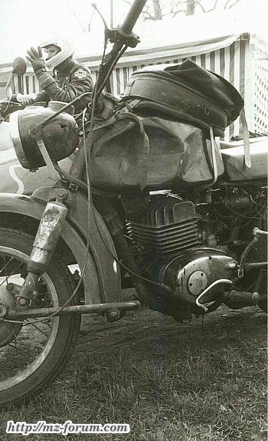 1986 ES  Zora 4 Lewnker und Tankform