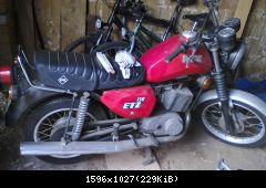ETZ 150 rot