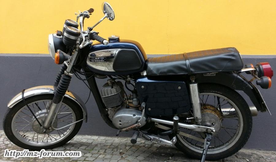 TS150 in Blau