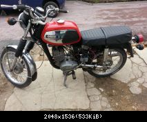 TS150 in Rot