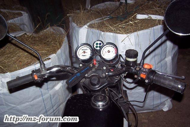 mz etz125 004 (640x427)