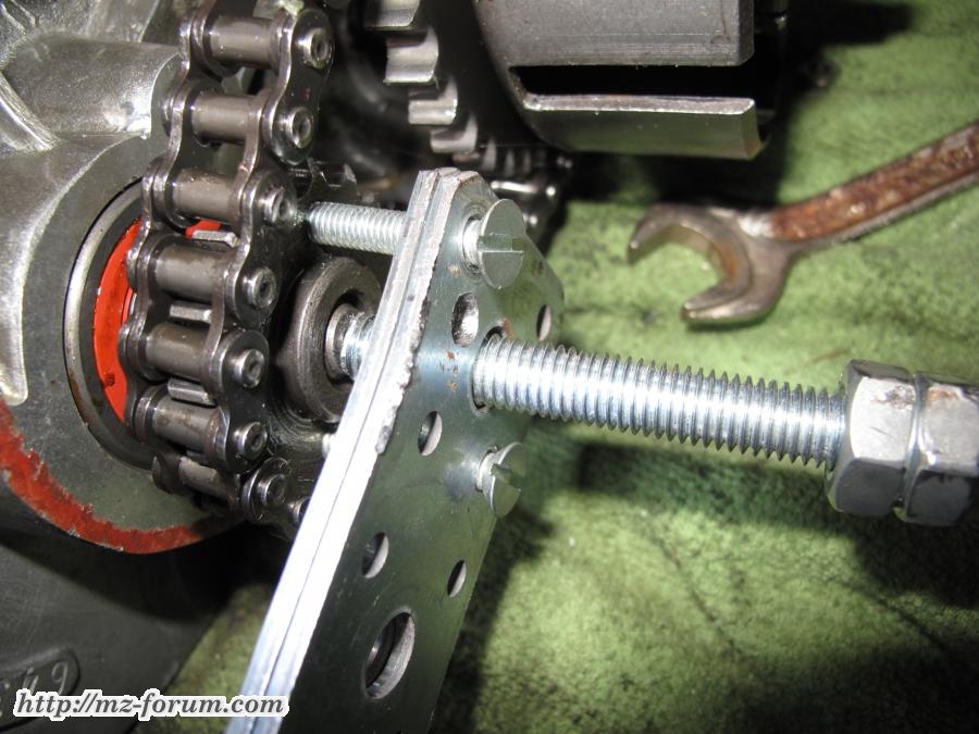 MZ TS 150 MM150/2 Primärritzel abziehen