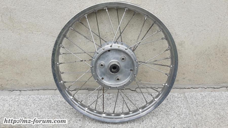 Schwalbe Rad fertig