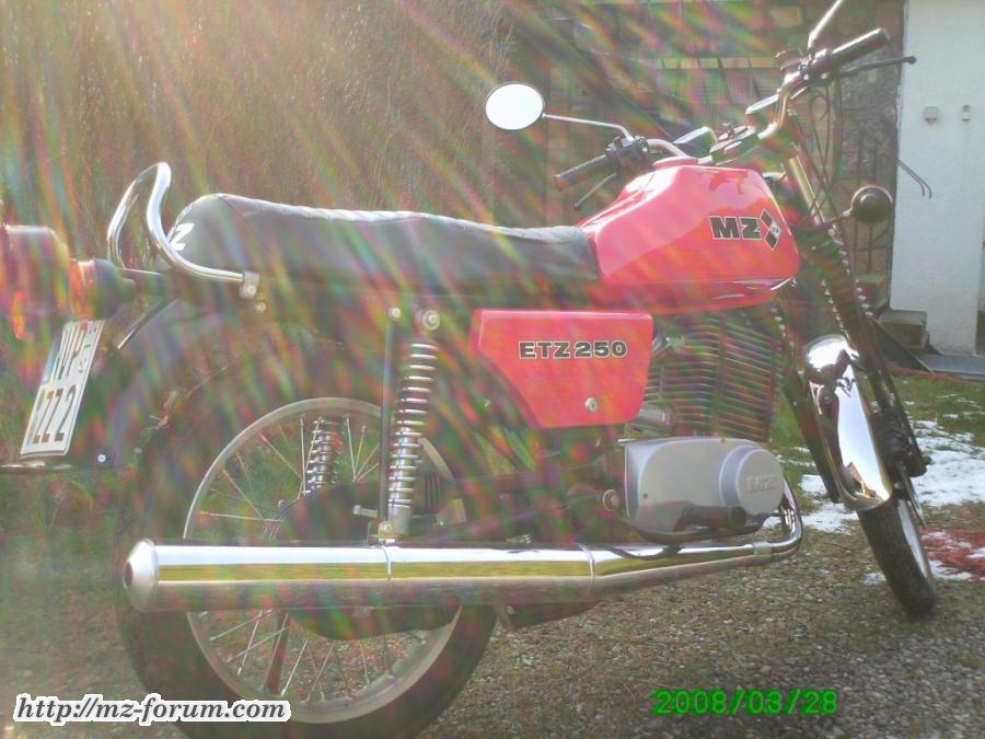 ETZ250 neu aufgebaut