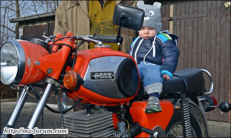 Sohnemann Tom auf der ''alten Dame''