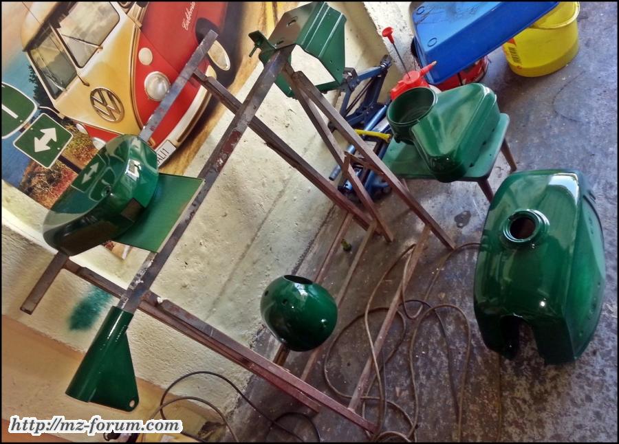 Lackierung in Eigenleistung. Es kann sich sehen lassen...