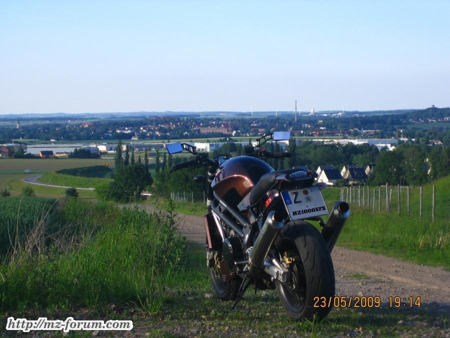 MZ 1000 SFX