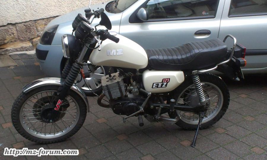 ETZ 125 neu lackiert