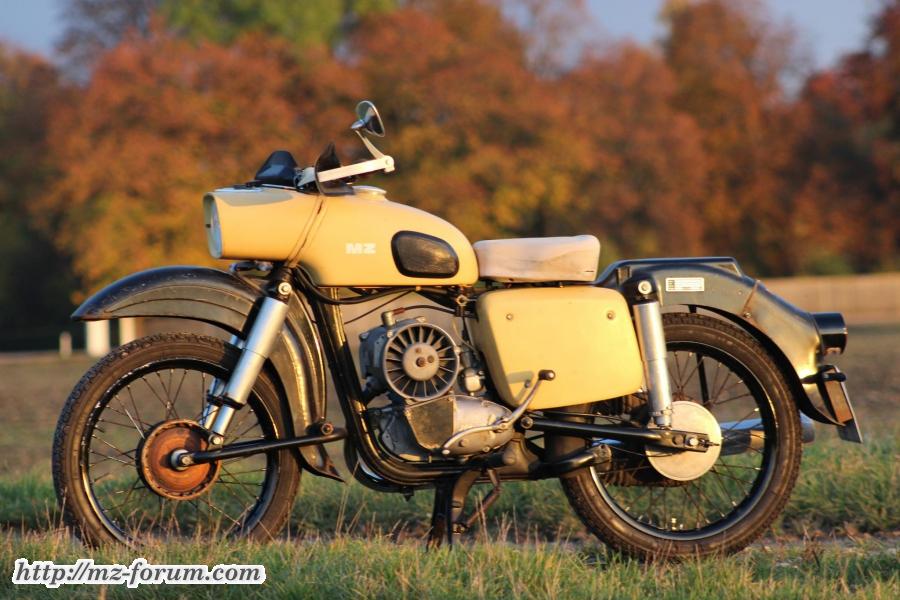 MZ ES125 02