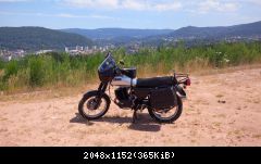 Meine ETZ 320 Touring über den Dächern der Stadt Suhl