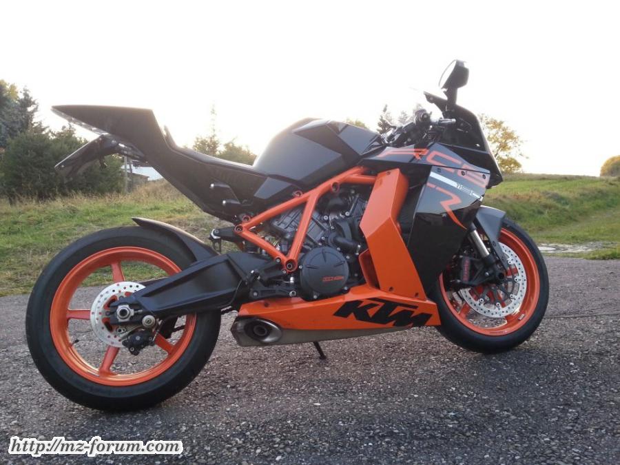 KTM 1190 RC8R