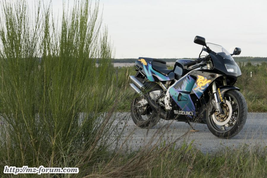 Suzuki RGV Bj. 1992