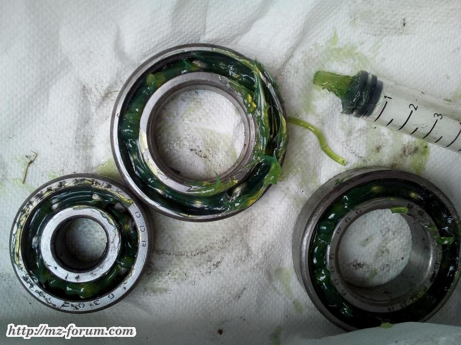 Kugellager mit neuem Lagerfett