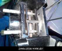 Bremssattel mit Bremsklotz, Führungsstift und Rückstellfeder 1