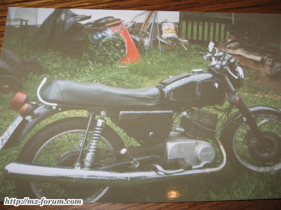 MZ ETZ 250 mit PANNONIA Tank
