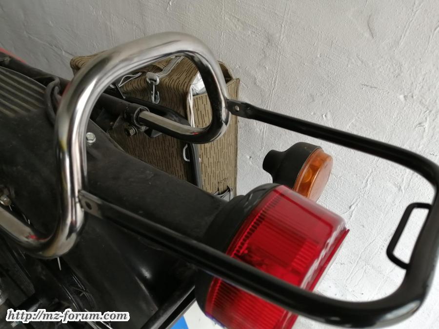 Gepäckträger: Soziusgriff & Simson Stützbügel