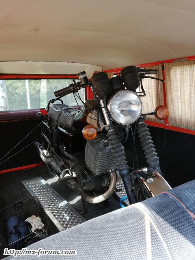 Transport im Transit