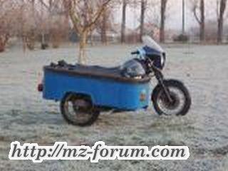 Wieder mit Beiwagen