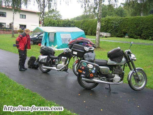Auf dem Campingplatz im Odenwald Sommer 06