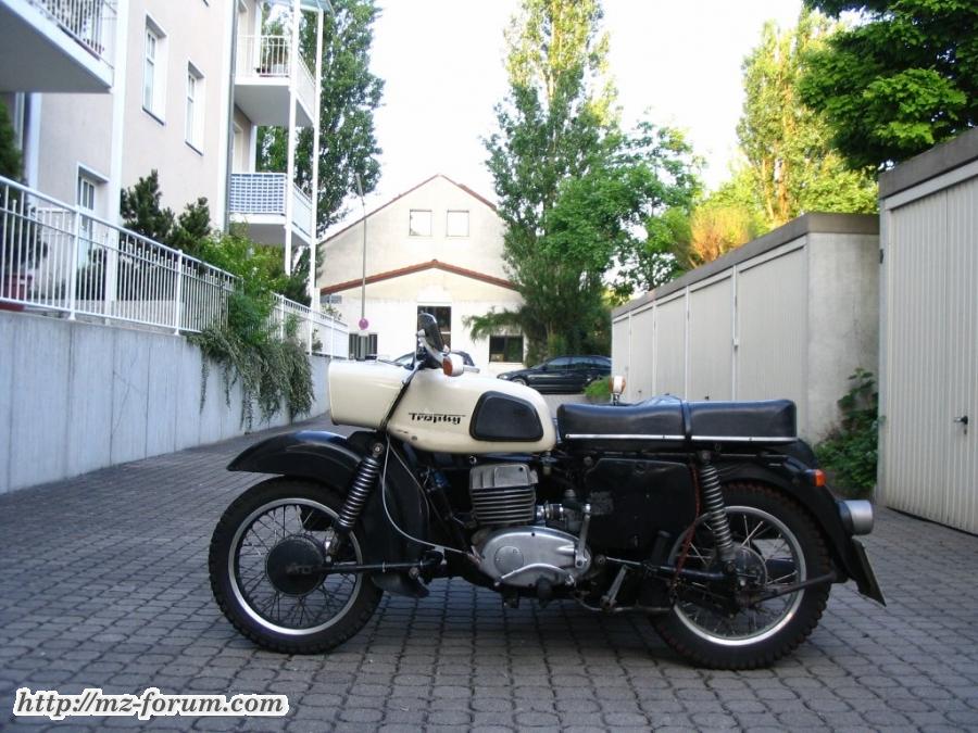 ES 250/2 mit SW