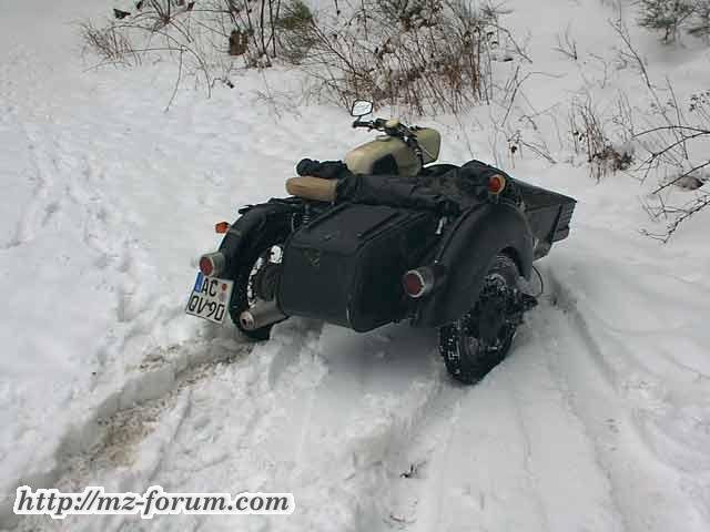 Eisenschwein im Schnee, Anfang 2005