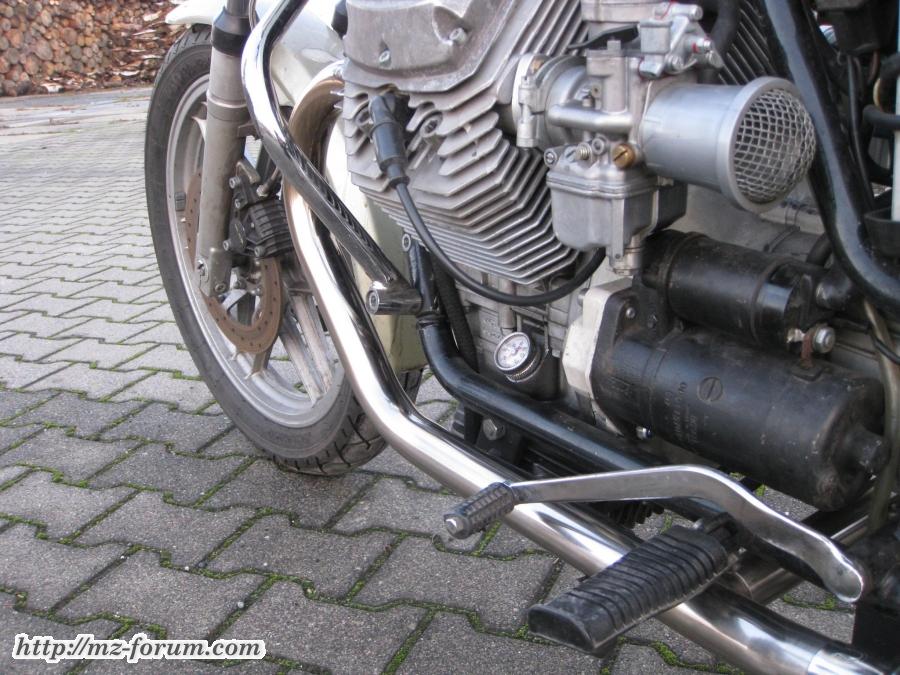 Guzzi - neuer Auspuff