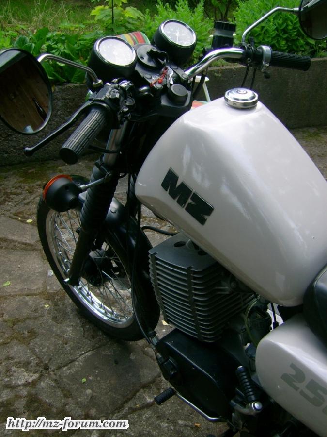 neue etz 251