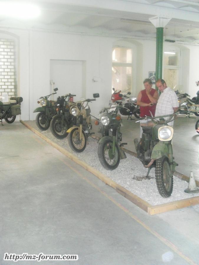 Armee-Fraktion